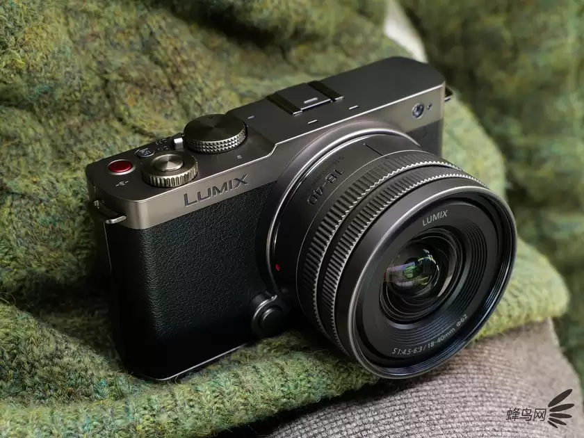 小美好，轻上镜｜LUMIX S 40mm F2 正式发布，S9新色同步登场