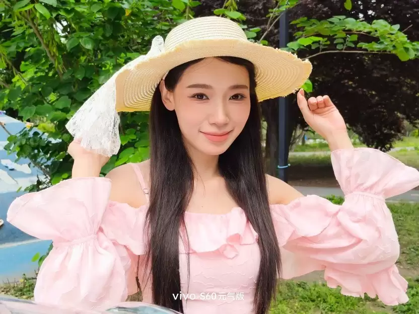 撇了手机壳，修图说再见？vivo S60 元气版全面评测