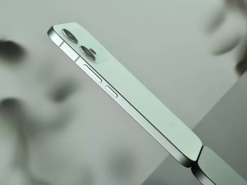 撇了手机壳，修图说再见？vivo S60 元气版全面评测