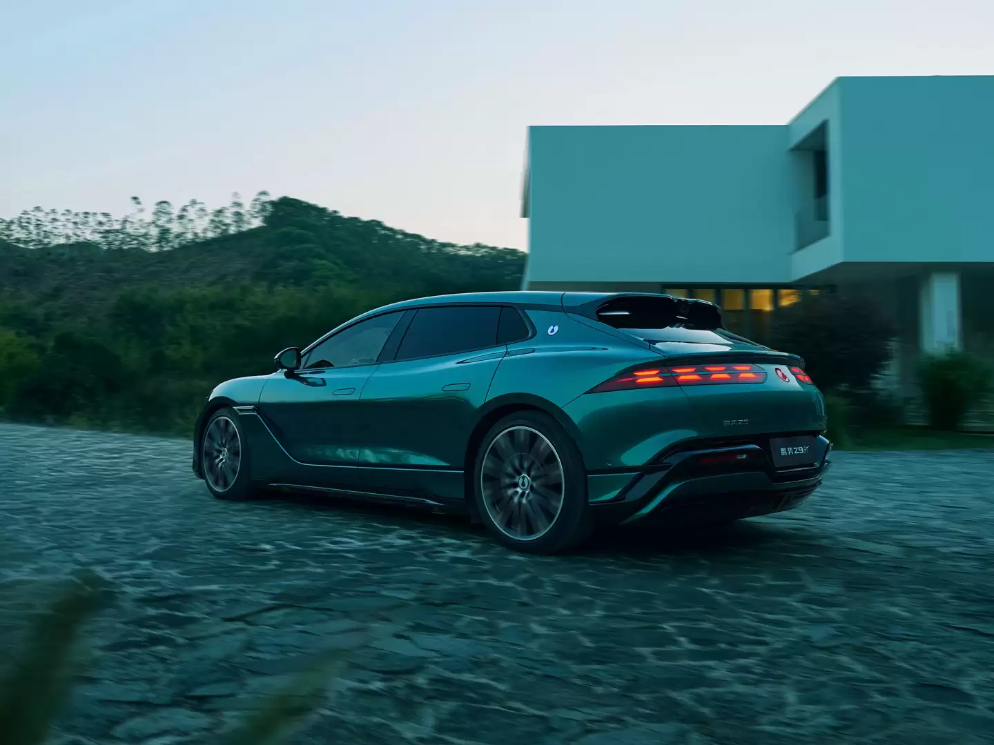 比亚迪全新腾势Z9GT两个半月累计交付超1万台,26.98万元起