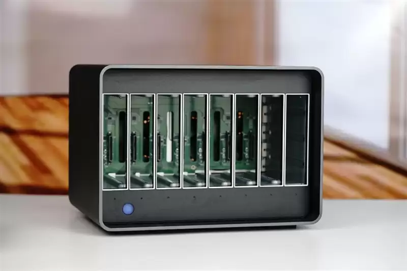 性能媲美SSD!希捷雷孜LaCie 8big Pro5 评测:专业创作的终极存储方案