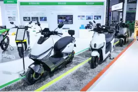 两轮电动车智能化技术路线示意图