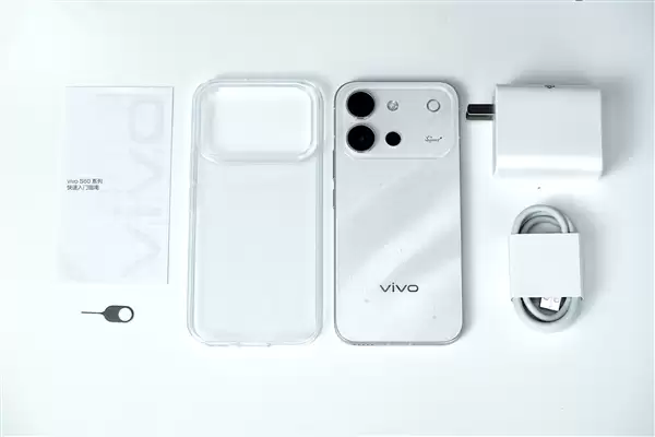 星星海梦幻外观+4K原生实况！vivo S60手机全面评测：一台懂年轻人日常需求的轻旗舰