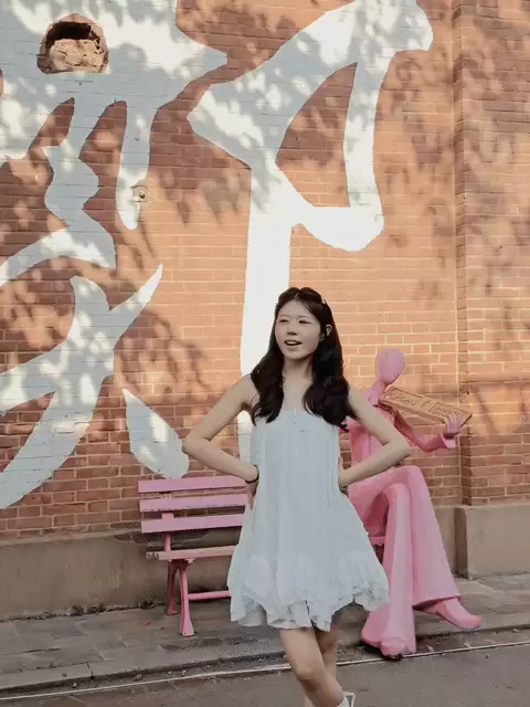 星星海梦幻外观+4K原生实况！vivo S60手机全面评测：一台懂年轻人日常需求的轻旗舰