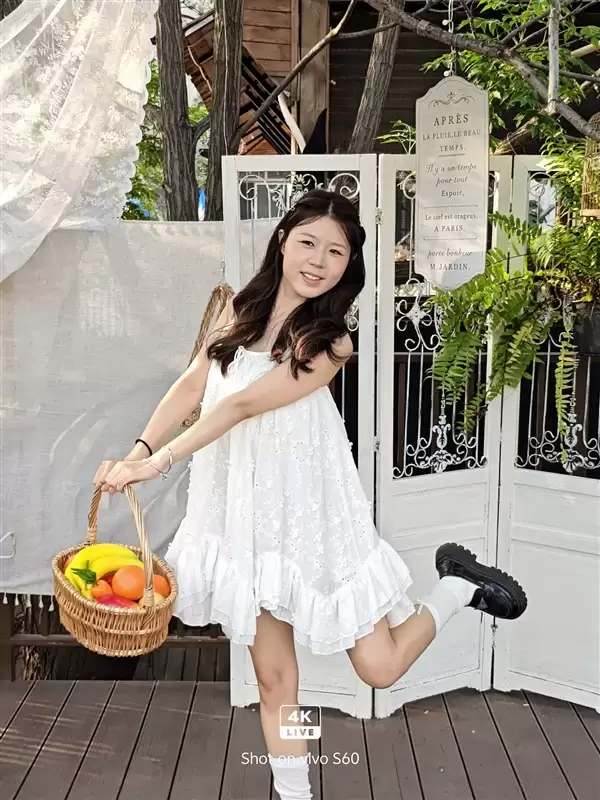 星星海梦幻外观+4K原生实况！vivo S60手机全面评测：一台懂年轻人日常需求的轻旗舰
