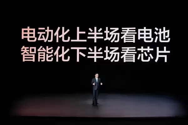 出事我全赔！比亚迪扔下这颗深水冲击波 友商们彻底睡不着了