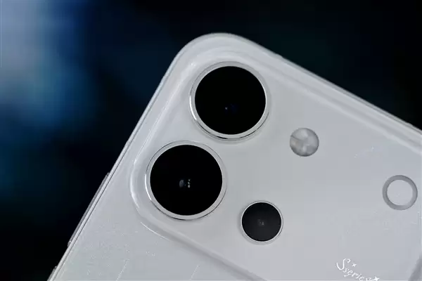 星星海梦幻外观+4K原生实况！vivo S60手机全面评测：一台懂年轻人日常需求的轻旗舰