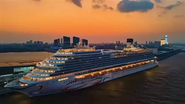 爱达·魔都号开启中国首个无目的地海上游！全程公海 无需签证