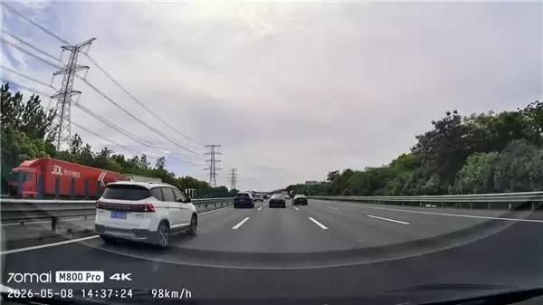 天猫京东双第一！70迈M800Pro开售即罄，一个行车记录仪它凭啥这么火？