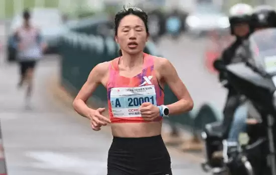 “最快女护士”退赛引争议：辞职后连夺两冠折现超20万