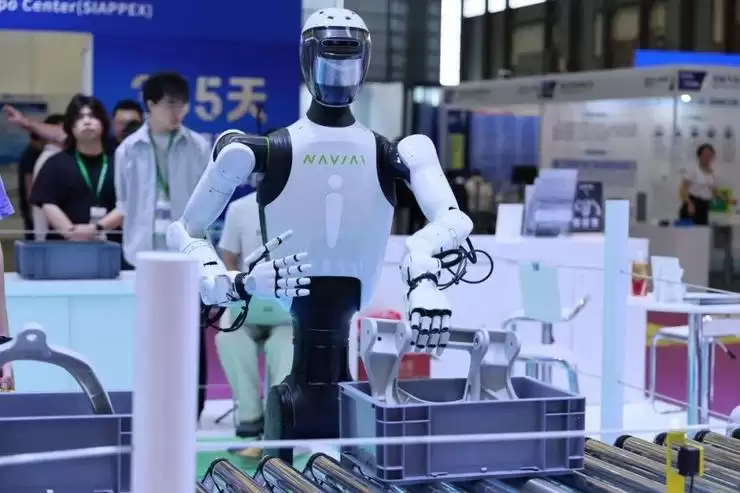 可泛化高精准，NA VIAI 亮相 ATC 落地汽车全流程装配