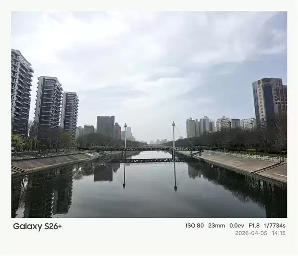 第五代骁龙8至尊版加持！三星Galaxy S26+手机体验评测：轻薄与性能兼得