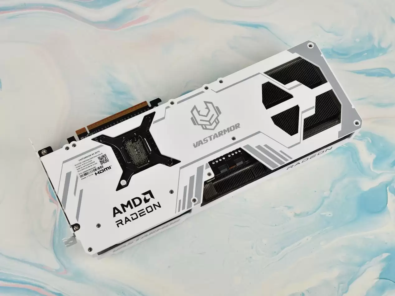 618AI热搜显卡排行榜：瀚铠RX 9070超合金PRO值得入
