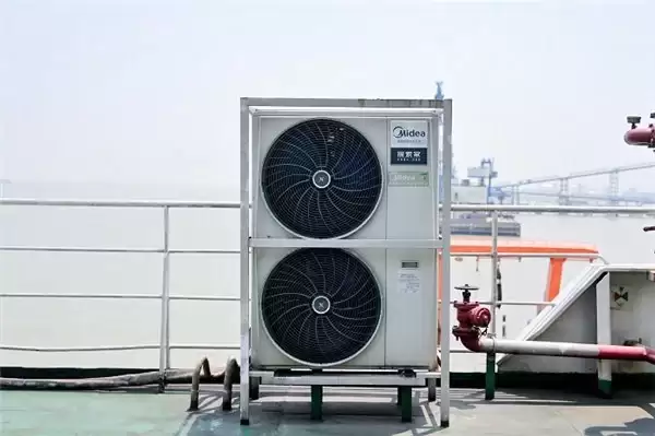 在这艘中国的“忒修斯之船”上，我们看到了什么？
