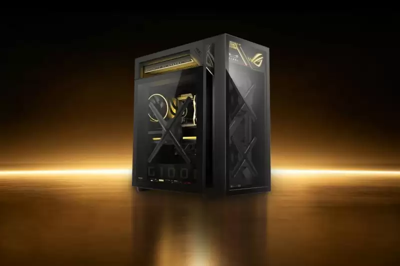 二十载信仰加冕ROG玩家国度枪神10X20周年典藏版旗舰专业电竞台式机荣耀问世