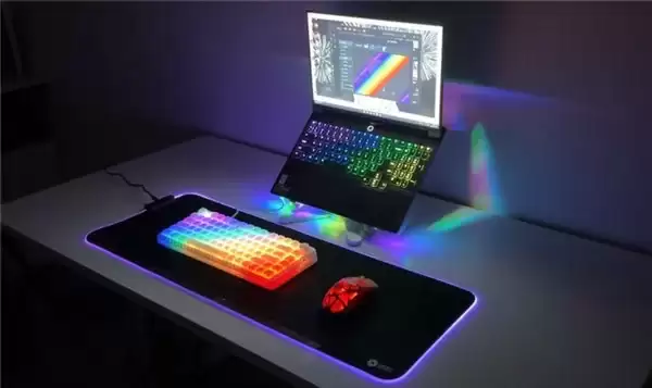 618机械键盘推荐：联想极光GK10 Pro 手感出众，颜值实力双在线