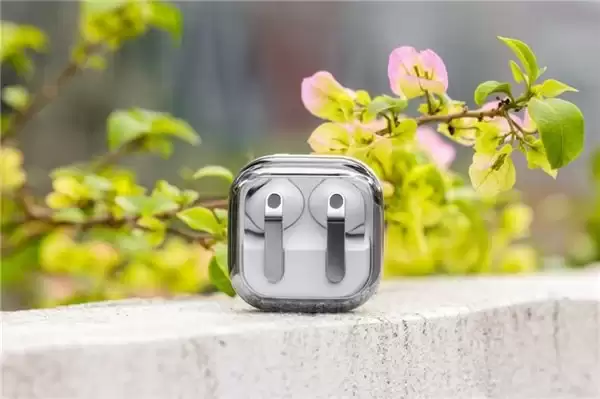 让通勤成为享受 夏日出行必备三星Galaxy Buds4系列