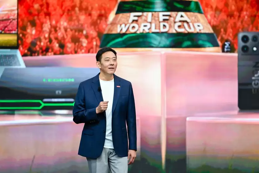 联想刘军：以混合式AI为引擎，打造“科技含量爆棚”世界杯