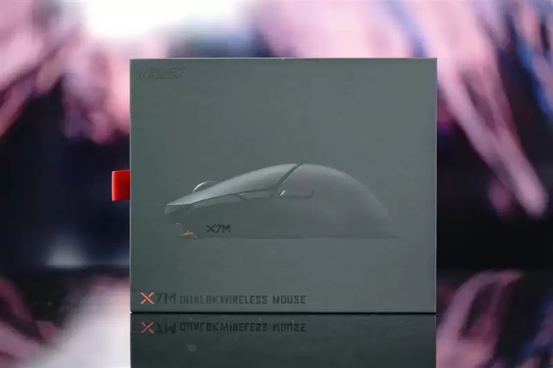 原相3950+Nordic 54L5旗舰组合！微星X7M无线鼠标评测：超轻48g 中小手玩家新选择
