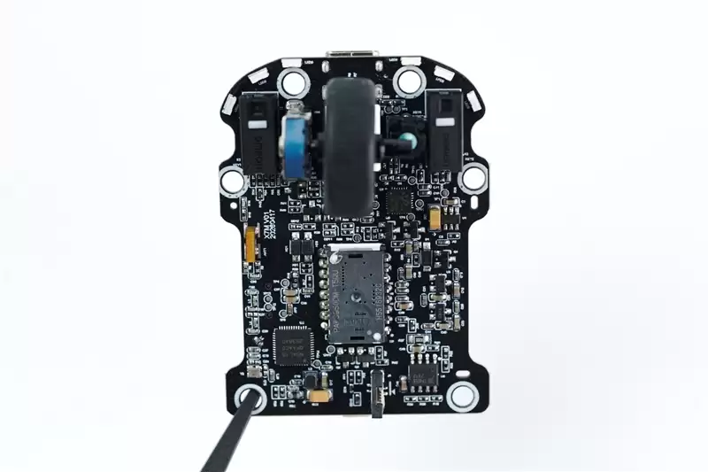 原相3950+Nordic 54L5旗舰组合！微星X7M无线鼠标评测：超轻48g 中小手玩家新选择
