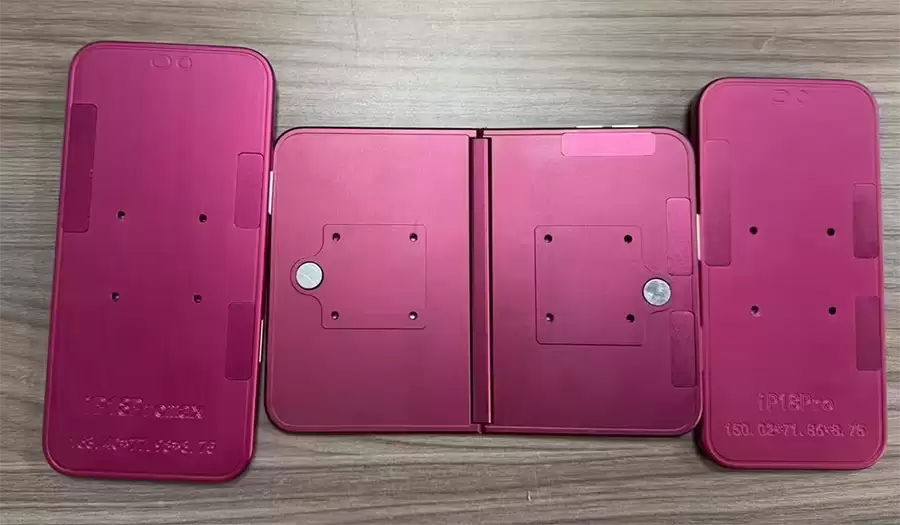 三款机模齐曝光:iPhone折叠屏与iPhone 18 Pro系列同框亮相 三款机模齐曝光:iPhone折叠屏与iPhone 18 Pro系列同框亮相