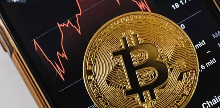 炒比特币周末可以交易吗?炒比特币交易变钱要多久?