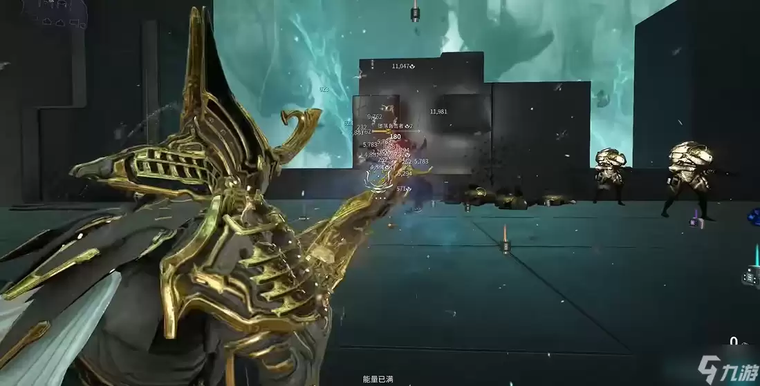 星际战甲逐枭怎么配卡