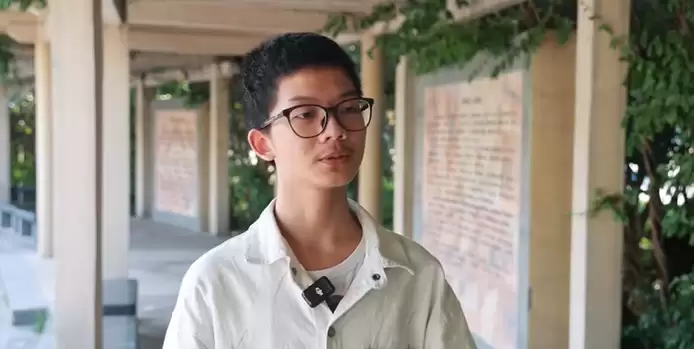 \