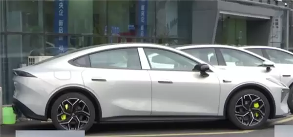 京东国民好车2.0！联手深蓝推出L06增程版：1505km续航、独家发售