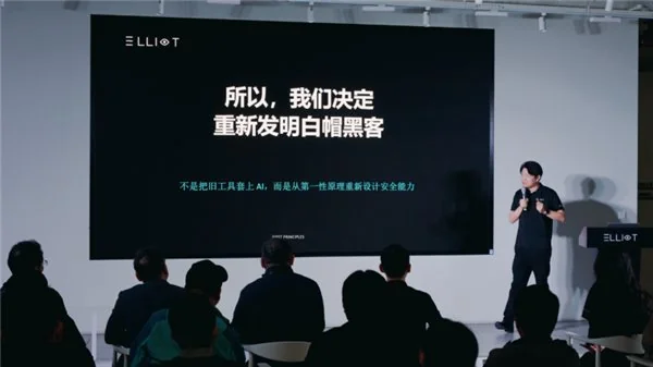 ClaudeMythos 被封印前 11 天，一家中国公司已经发布了同款