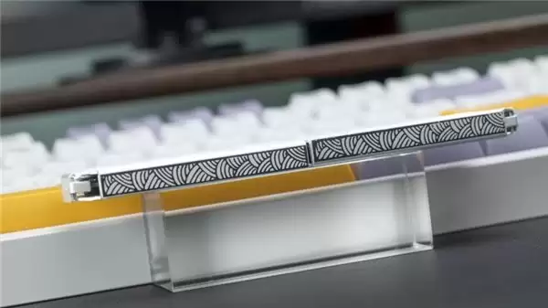 开学季丨文娱两不愁，新学期有这套配置就够了