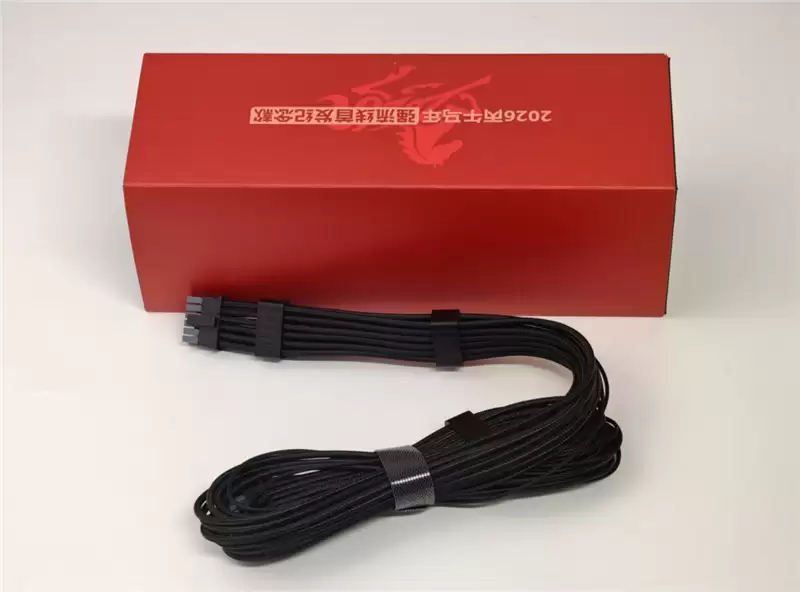 披着金牌外衣的白金牌电源！昆仑山海MU-850GD体验：实测能稳定1000W功率输出