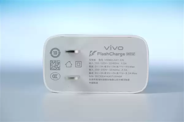 骑手外勤长辈都适用 vivo Y600 Turbo手机全面评测:一台搞定全场景耐用需求的户外神机