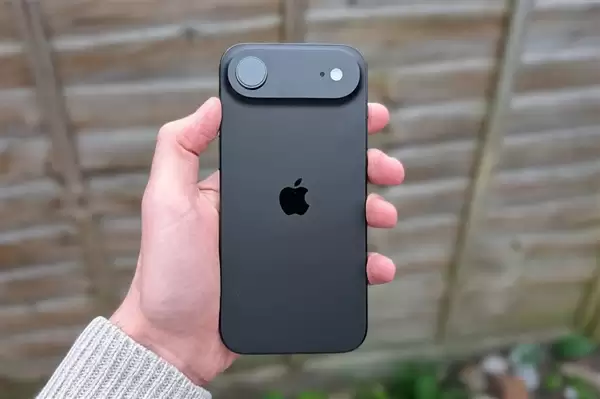 iPhone Air 2外观首秀:告别单摄 补齐影像短板