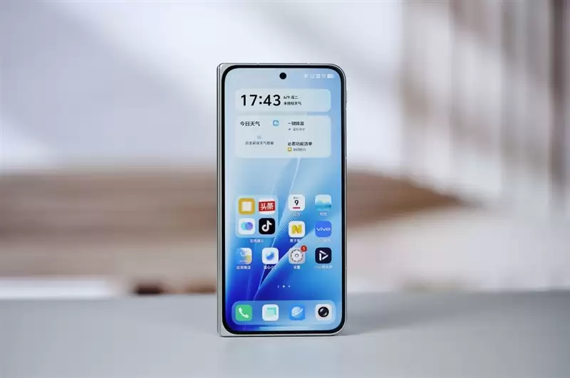 超强小V单同款影像系统 vivo X Fold6手机全面评测:一款用出了电脑味儿的大折屏