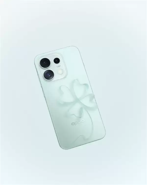 3299元起!OPPO Reno16全新半夏青配色开售:3D悬浮幸运草设计