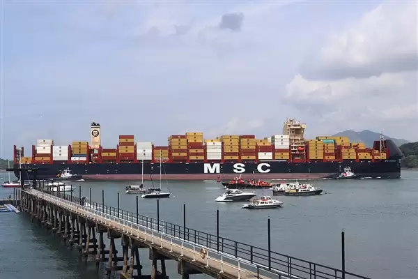 霍尔木兹海峡或将永久收费?一文了解全球重要航道收费情况