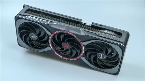 英伟达要出RTX 5090 SE新型号！补齐RTX 50系列高端产品线空缺