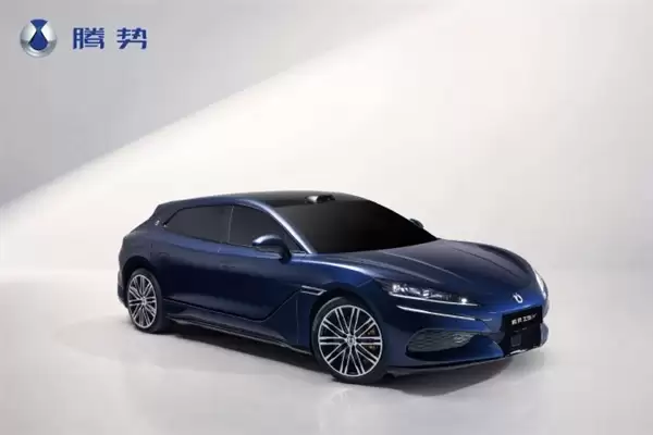 海外富豪追捧配色终于回国!腾势Z9GT午夜蓝全球色即将登陆国内