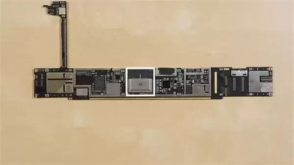 新款 iPad Pro 拆解：提升较小且可修复性低