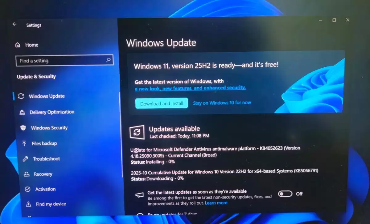 微软全面开放Windows 11 25H2升级通道:166KB 用包