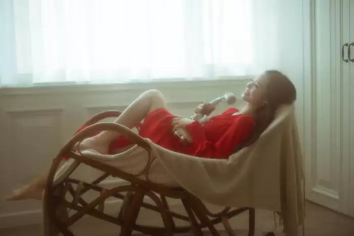 冬天户外拍摄动手动脚怎么办?普通的室内环境一样的可以玩出光影大片! 冬天户外拍摄动手动脚怎么办?普通的室内环境一样的可以玩出光影大片!