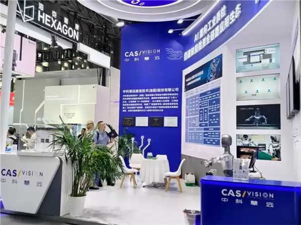 扎根制造 向智而行：中科慧远亮相WAIC 2026跑出工业AI质检落地加速度