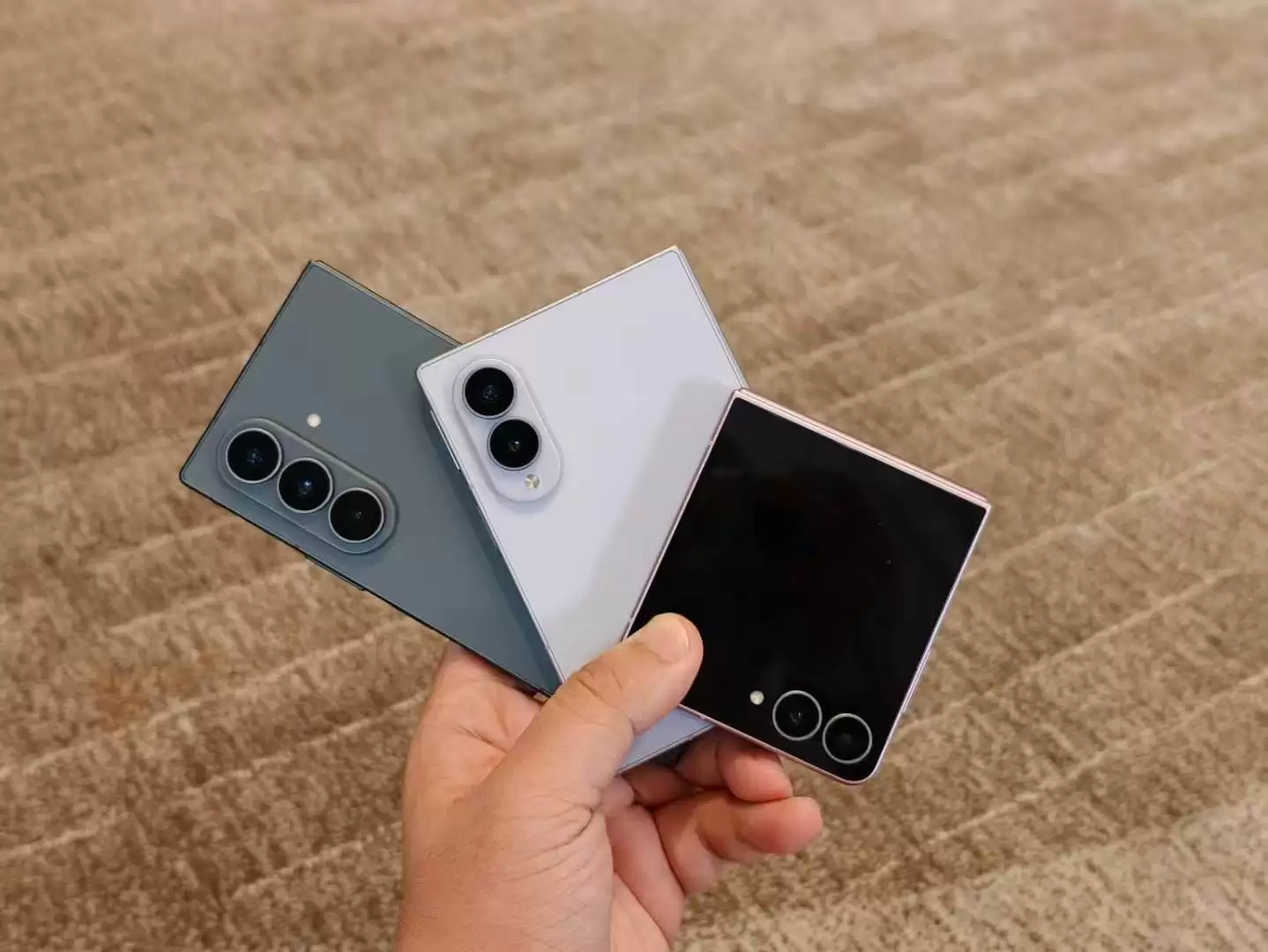 三款不同形态折叠屏！三星Galaxy Z Fold8 Ultra、Z Fold8及Z Flip8正式发布