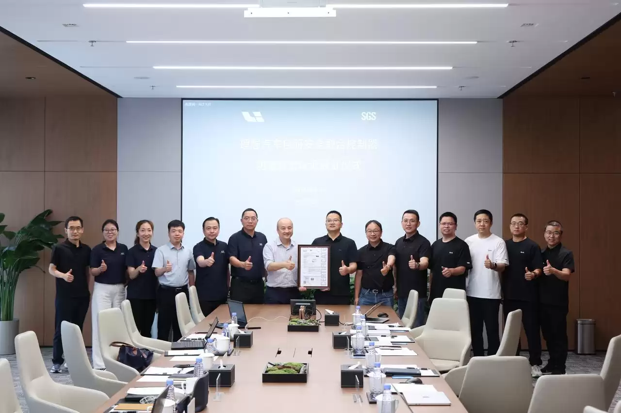 理想汽车自研安全融合控制器获ASIL D认证,系全球首个主机厂全栈自研项目