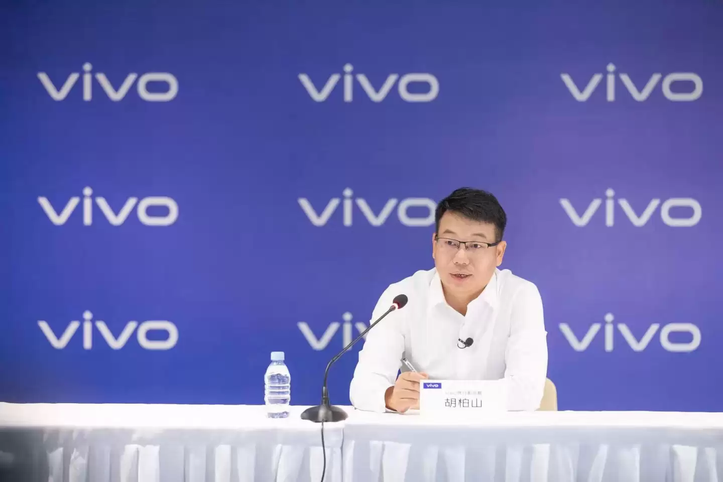 vivo 胡柏山晋升为公司总裁，向 CEO 沈炜汇报
