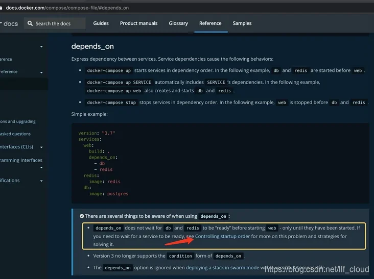 展示 Docker Compose 配置中 web、app、db 等多个服务使用 depends_on 定义依赖关系的真实代码,以及 Compose 启动过程。